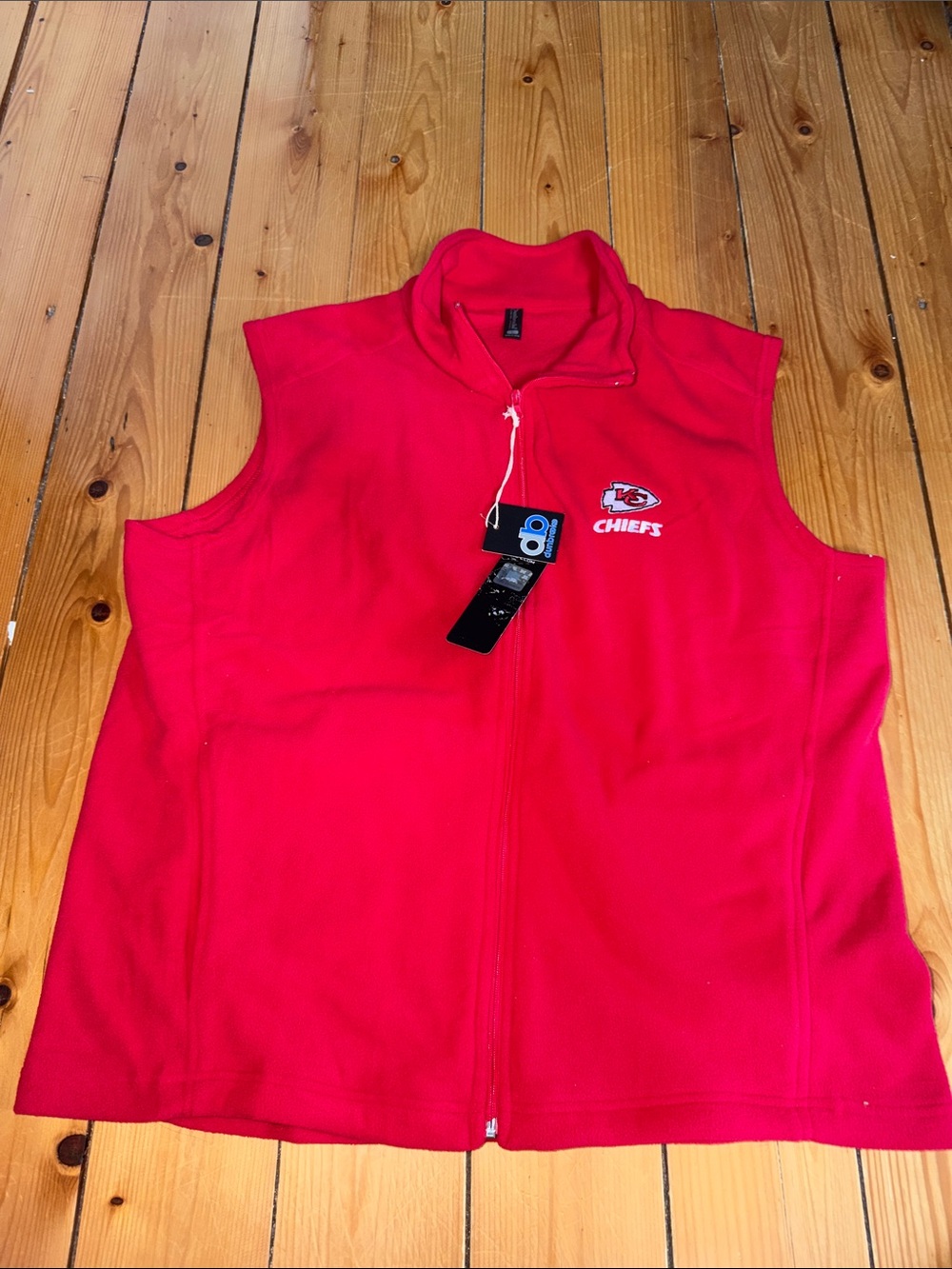 Dunbrooke Kansas City Chiefs Bright Red Fleece Zip up Vest NWT size L